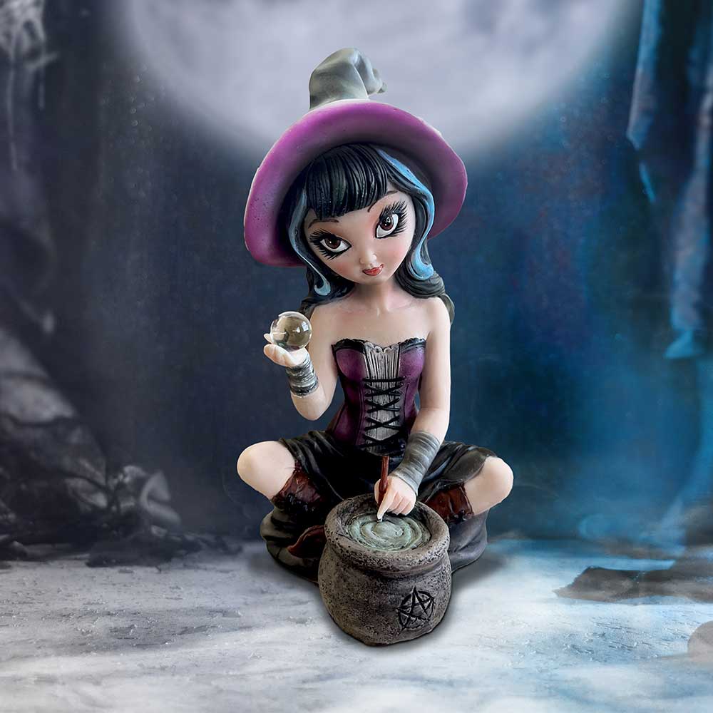 Pruedence Witch Figurine 15cm - Image 5