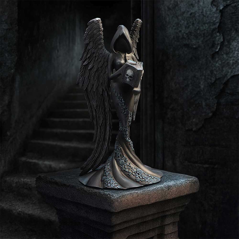 Femme Fatale Scholar Figurine 21.9cm - Image 5