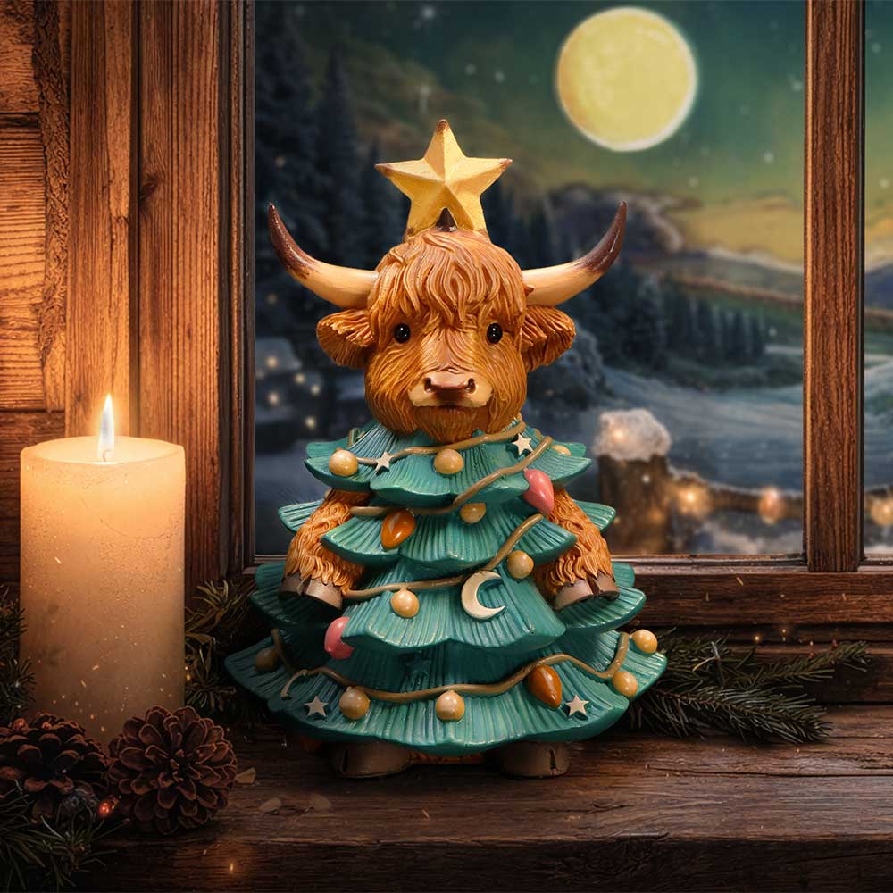 Winter Highland Cow Christmas Tree 13.5cm - Image 5