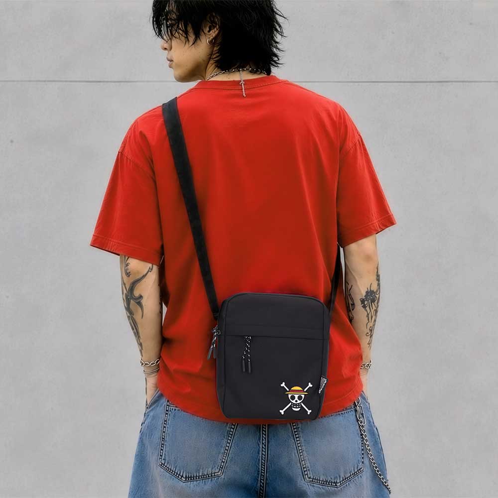 One Piece Luffy Jolly Roger Crossbody Bag In Black 22.8cm - Image 5