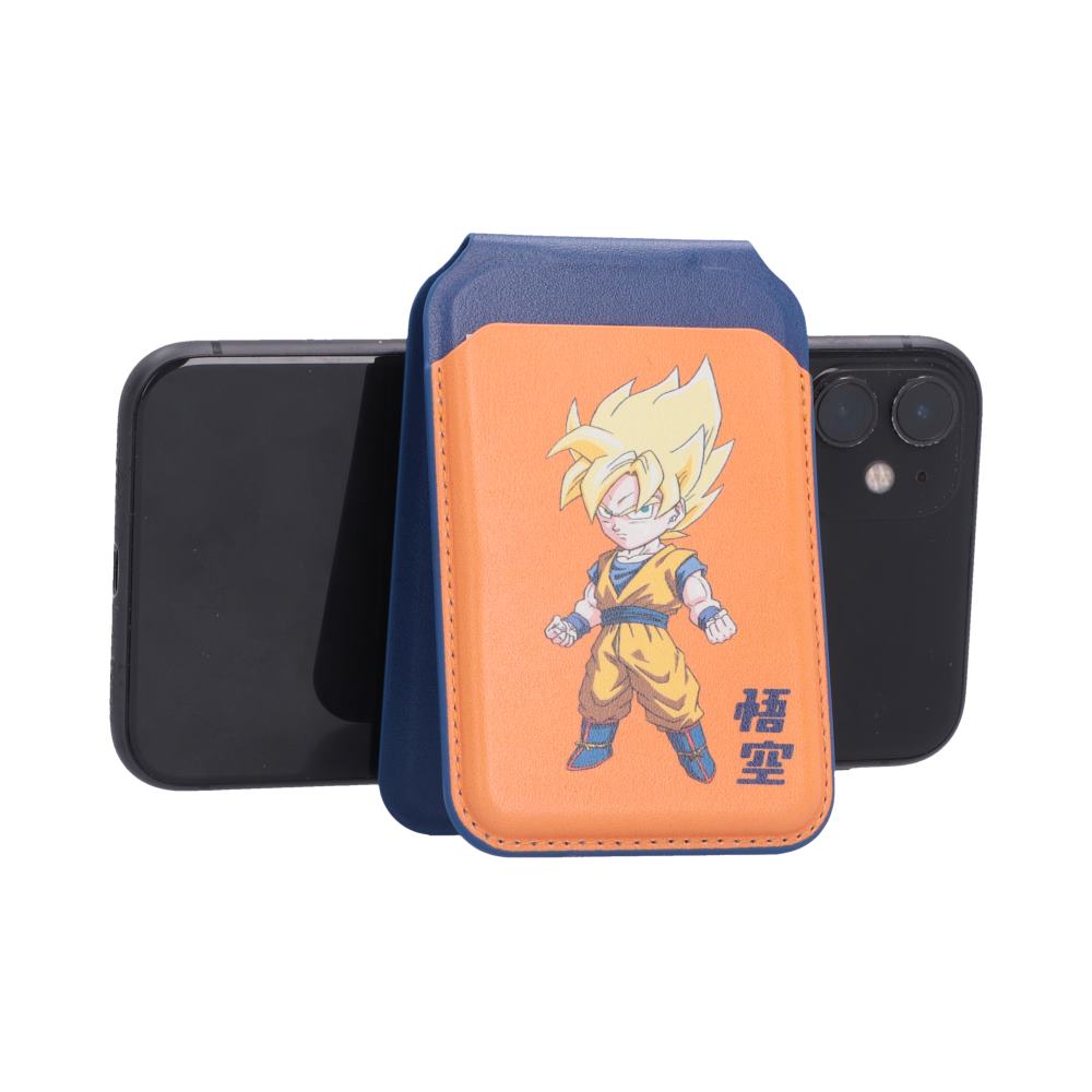Dragon Ball Z Super Saiyan Goku Magsafe Card Holder 10.2cm - Image 3