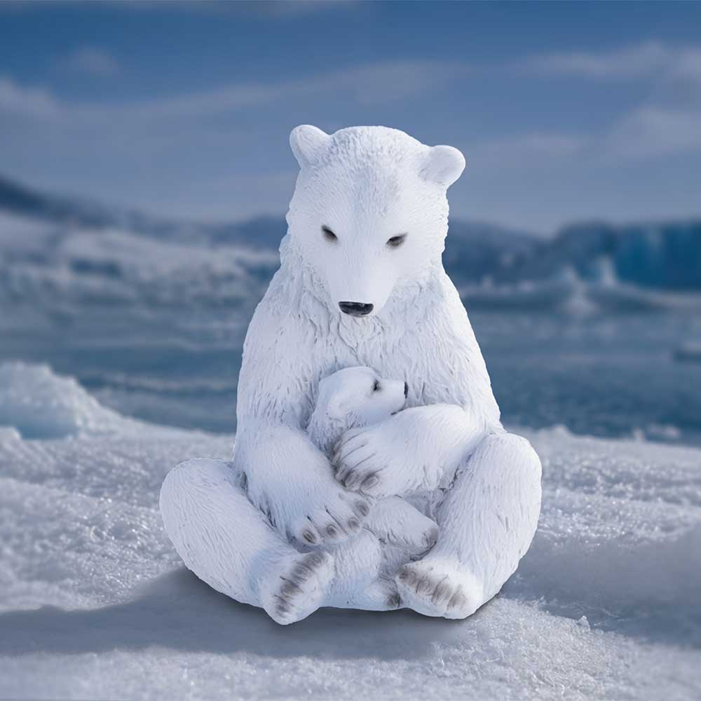 Polar Bear Bond Figurine 12.2cm - Image 5